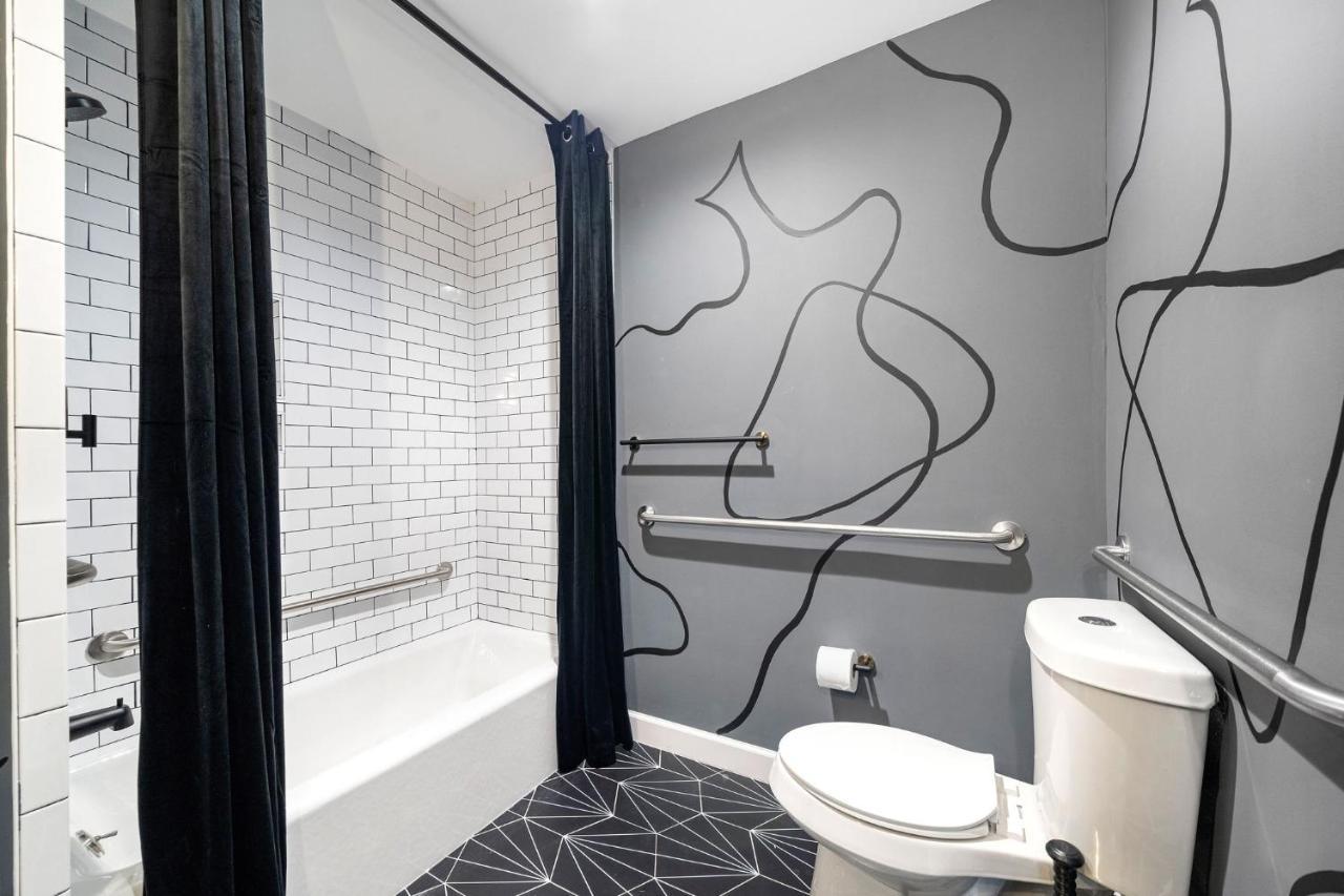 Wanderstay Boutique Hotel Houston Exterior photo